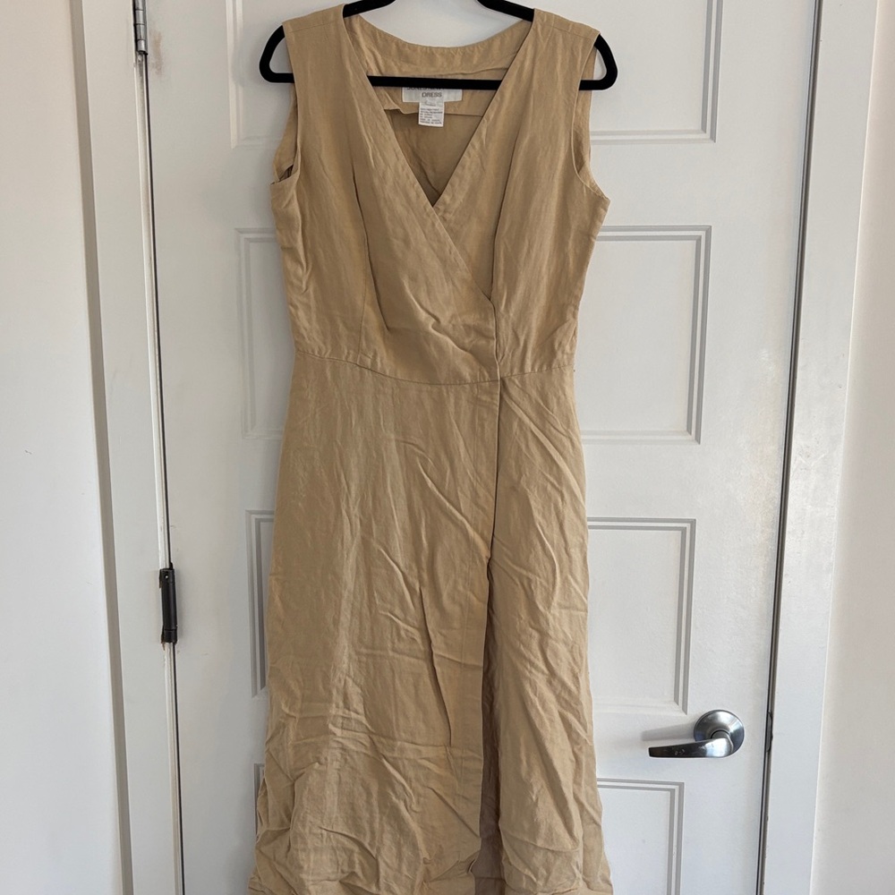 Sleeveless V-Neck Beige Dress
